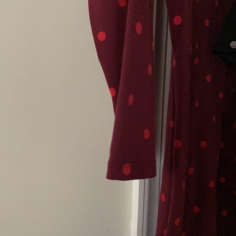 Large dresses - Picture 2 of 4